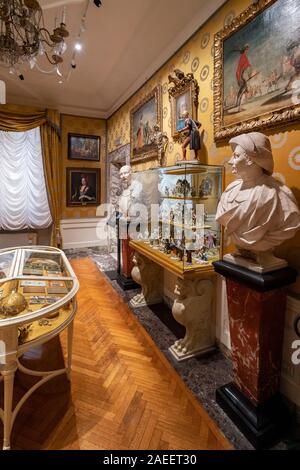 L'intérieur du Museo Teatrale alla Scala (SCALA Museum), un musée et une bibliothèque théâtrale jointe à la Scala de Milan, en Italie. Banque D'Images