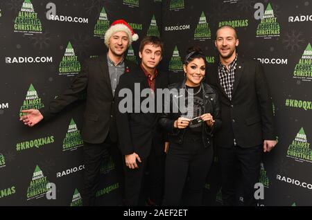 Anaheim, Californie, USA. 8e Dec 2019. L'INTERRUPTION - Justin, Bivona Bivona Kevin, Aimée Allen, et Jesse à Bivona Absolut KROQ Acoustic presque à Noël 2019 Centre Honda le 8 décembre 2019 à Anaheim, en Californie. Photo : imageSPACE/MediaPunch MediaPunch Crédit : Inc/Alamy Live News Banque D'Images