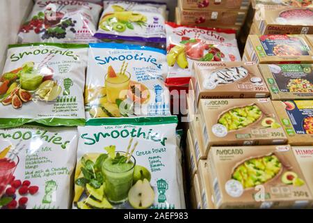 COLOGNE, octobre 2019 : Savoirs traditionnels de fruits pour les smoothies de la part de l'entreprise Jütro au salon ANUGA Banque D'Images