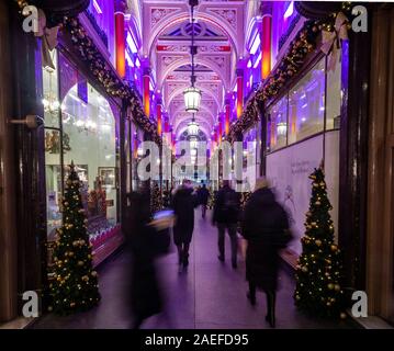 La Royal Arcade sur Bond Street à Mayfair, Londres Banque D'Images