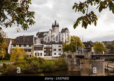 Diezer compte château avec nom Grafenschloss à la rivière Lahn Banque D'Images