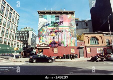 Mère Teresa et Mahatma Gandhi 'tolérance' fresque sur la 18e rue et 10e Avenue à Chelsea, New York City, États-Unis d'Amérique. Banque D'Images