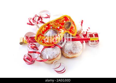 Dougnuts et marchandises Parti Isolated On White Banque D'Images