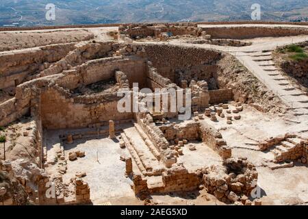 Israël, Cisjordanie, la Judée, l'Hérodion, un château forteresse construite par le roi Hérode 20 avant notre ère. Vestiges du château Banque D'Images