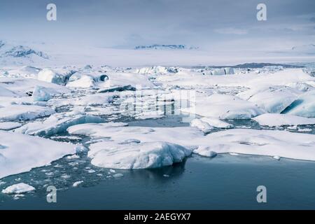 Les icebergs, Jokulsarlon, le Parc National de Vatnajökull, l'Islande. Site du patrimoine mondial de l'Unesco Banque D'Images