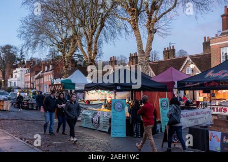 Marché de Noël 2019 de Farnham dans le centre-ville de Farnham, Surrey, UK Banque D'Images