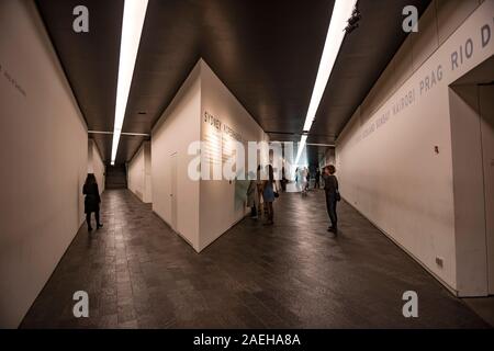 L'annexe de Daniel Libeskind Le Musée Juif de Berlin, Allemagne Banque D'Images