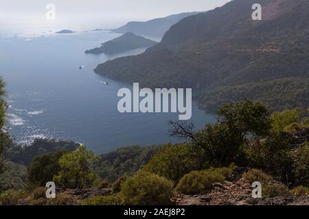 Vue depuis la montagne de la vallée d''Oludeniz, bleu magnifique cadre, Turquie Banque D'Images