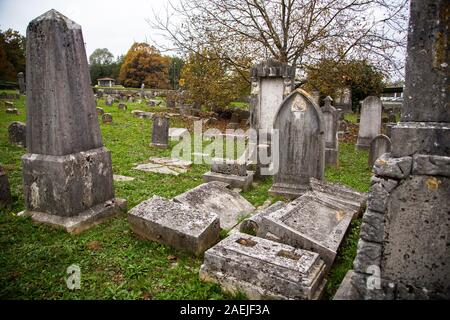 Un vieux cimetière juif de Dunajska Ulica 191 (Valdirose) près de Nova Gorica, Slovénie. Banque D'Images