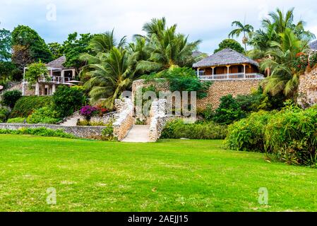 L'île de Tanna, VANUATU - Juillet 20, 2019 : avis de l'hôtel Evergreen Resort Banque D'Images