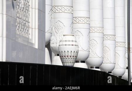 Des détails architecturaux du palais de forums internationaux à Tachkent en Ouzbékistan Banque D'Images