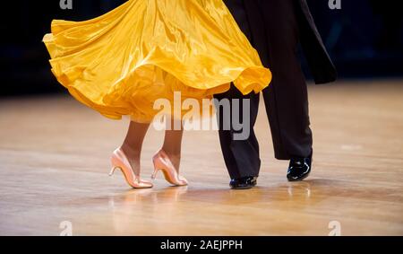 La femme et l'homme latino danse danseur international Banque D'Images