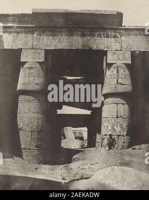 Maxime Du Camp, Thèbes - Karnak, portique de Temple de Khons, 1850 Thèbes : Karnak, portique de Temple de Khons date de 1850 ; Banque D'Images