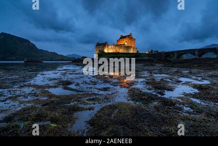 Le Château d'Eilean Donan en Ecosse Banque D'Images