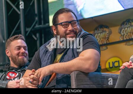 DORTMUND, ALLEMAGNE - 8 décembre 2019 : Cooper Andrews et Ross Marquand à Comic Con Allemand Dortmund, deux jours de convention du ventilateur Banque D'Images