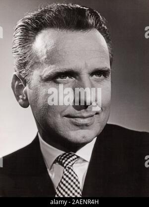 Georg Thomalla, acteurs et actrices, Synchronsprecher deutscher und Deutschland frühe er Jahre 1960. L'acteur et comédien de doublage allemand Georg Thomalla, en Allemagne au début des années 60. Banque D'Images