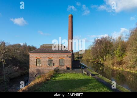 Galton Valley Station de pompage à Smethwick, Midlands de l'eau pompée à partir de la nouvelle ligne principale de l'ancien canal jusqu'à la ligne principale de canal Banque D'Images