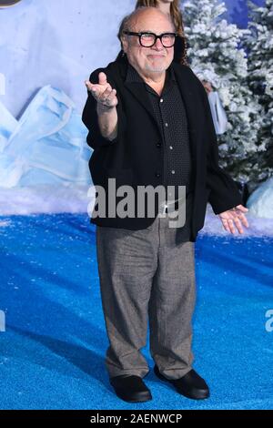 HOLLYWOOD, LOS ANGELES, CALIFORNIE, USA - Décembre 09 : Danny DeVito arrive à la première mondiale de Columbia Pictures' 'Jumanji : Le prochain niveau" tenue à l'IMAX Théâtre chinois de Grauman, le 9 décembre 2019 à Hollywood, Los Angeles, Californie, États-Unis. (Photo par Xavier Collin/Image Press Office) Banque D'Images