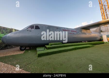 Condamner Airways Flight 338 transport de prisonniers s'échapper prix dans Greenwich, London, UK. Avion ATR42 converti pour échapper jeu de rôle Banque D'Images