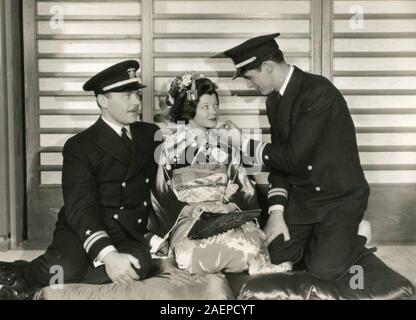 MADAME BUTTERFLY 1932 Paramount Pictures film avec de gauche à droite : Charles Ruggles, Sylvia Sidney, Cary Grant Banque D'Images