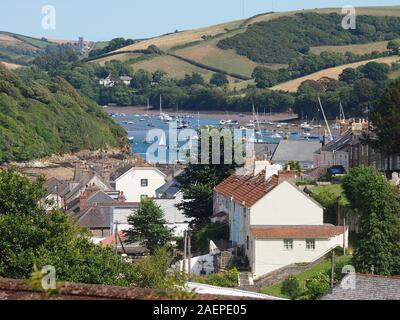 Dans l'estuaire de Salcombe Devon en été. Banque D'Images