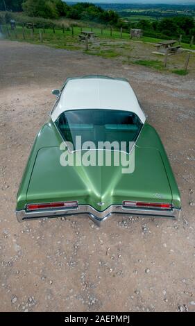 1972 Buick Riviera coupé sport - voiture américaine classique Banque D'Images