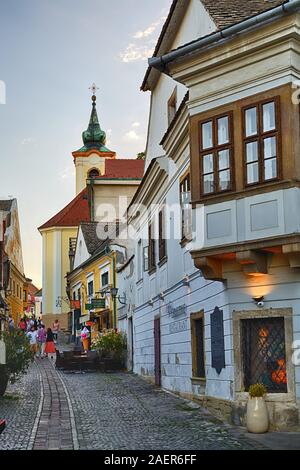 Old street à Szentendre, Hongrie Banque D'Images