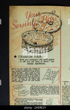 Comment faire un panier à coudre dans le magazine Woman's Illustrated du 17 juin 44: Un morceau de répliques de souvenirs liés à la seconde Guerre mondiale de la Grande-Bretagne des années 1940. Banque D'Images
