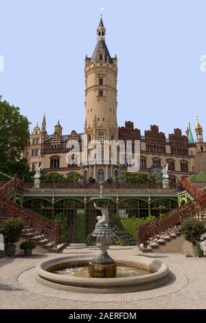 Flèche de château de Schwerin, Schleswig-Holstein, Allemagne Banque D'Images