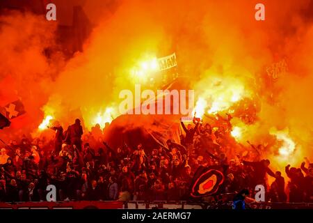 AMSTERDAM, 10-12-2019, JohanCruyff Arena, de la saison 2019/2020 de la Ligue des Champions entre l'Ajax et le FC Valence. atmosphère dans le stade : Crédit Photos Pro/Alamy Live News Banque D'Images