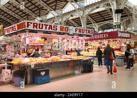 VALENCIA, Espagne - NOVEMER 27, 2019 : Mercat Central (marché central) de Valence, Espagne Banque D'Images