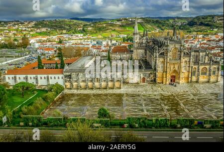 Vue aérienne de la chapelle inachevée et le monastère de Batalha Banque D'Images