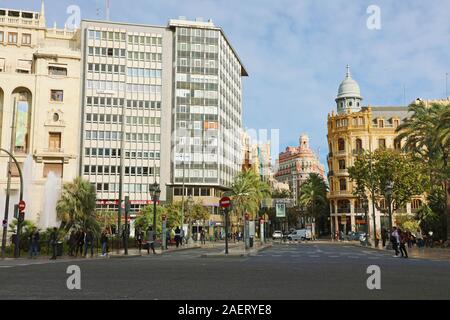 VALENCIA, Espagne - NOVEMER 27, 2019 : Plaça de l'Ajuntament square à Valence, Espagne Banque D'Images