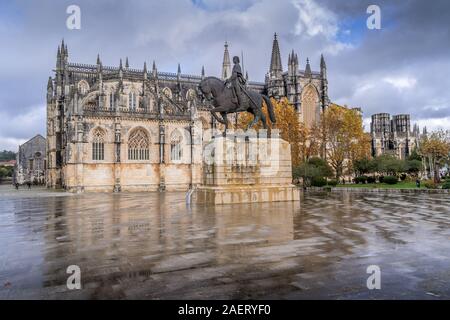 Vue aérienne de la chapelle inachevée et le monastère de Batalha Banque D'Images