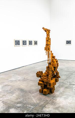 Antony Gormley exposition 'en formation' 2019 au White Cube Mason's Yard, London, UK Banque D'Images