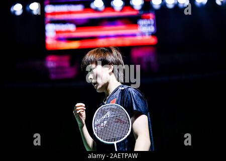 Il Bingjiao de la concurrence de la Chine contre Nozomi Okuhara du Japon à des quarts de finale de femmes simple de Fuzhou, Chine Open de 2019 à Fuzhou City, à l'Est Banque D'Images