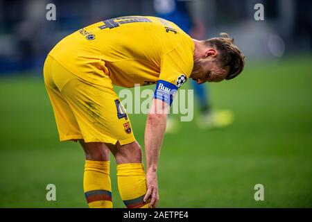 Milan, Italie. 10 Décembre, 2019. Ivan Rakitic (FC Barcelone) au cours de l'UEFA Champions League 2019 2020 match entre Inter 1-2 FC Barcelone au stade Giuseppe Meazza le 10 décembre 2019 à Milan, Italie. Credit : Maurizio Borsari/AFLO/Alamy Live News Banque D'Images