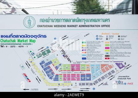 Bangkok, Thaïlande - Novembre 2,2019 : marché de Chatuchak site guide au Chatuchak Weekend Market .c'est le plus grand marché de la Thaïlande. Banque D'Images