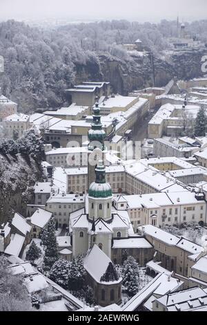 St Peter's Abbey couverte de neige vue panoramique, Salsburg Banque D'Images