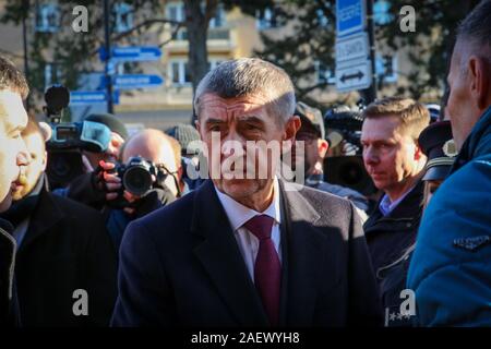 Sirènes retentit tous sur la République tchèque le 17 décembre pour commémorer les victimes de prises de vue dans l'hôpital d'Ostrava, PM Andrej Babis (photo) a déclaré à Os Banque D'Images