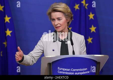 Bruxelles, Belgique. Dec 11, 2019. Le Président de la Commission européenne, Ursula von der Leyen propose un communiqué de presse sur le Green Deal européen à l'Union européenne siège à Bruxelles, Belgique, le 11 décembre 2019. Credit : Zheng Huansong/Xinhua/Alamy Live News Banque D'Images