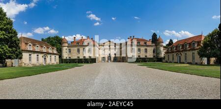 ) Château de Parentignat Banque D'Images