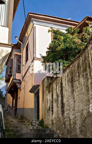 Ruelle étroite;Kavala;la Grèce ; Banque D'Images