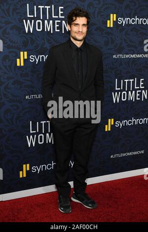 Louis Garrel assiste à la première mondiale de "Little Women" au Musée d'Art Moderne le 06 décembre 2019, dans la ville de New York. Banque D'Images