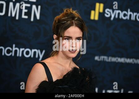 Emma Watson assiste à la première mondiale de "Little Women" au Musée d'Art Moderne le 06 décembre 2019, dans la ville de New York. Banque D'Images