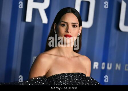 Adria Arjona assiste à la Netflix 6 'Underground' New York Premiere à l'abri le 10 décembre 2019 dans la ville de New York. Banque D'Images