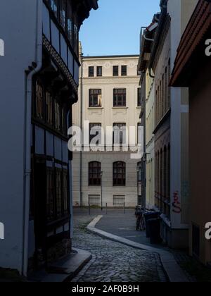 Dans les ruelles étroites de la ville allemande de Braunschweig Banque D'Images