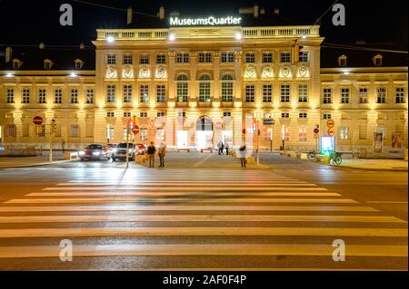 Le Museumsquartier ou MQ ou Museumsquartier est un quartier du centre de Vienne, en Autriche. Banque D'Images