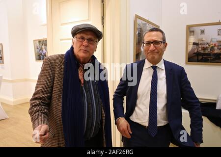 FPA Fête de Noël et de l'AGA .l'Association de la presse étrangère a tenu sa fête de Noël au Maroc pour une célébration des membres et où le nouveau Comité les candidats ont été élus . Banque D'Images