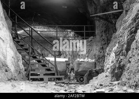 Ville souterraine de l'Oso ?nazi de la WKA, SŠuferhšhen, Pologne Novembre 2019. Les bombardements alliés ont augmenté de territoire Nazi les Allemands ont construit un vaste und Banque D'Images